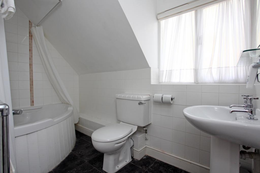 White Hart, Andover By Marston'S Inns Eksteriør bilde